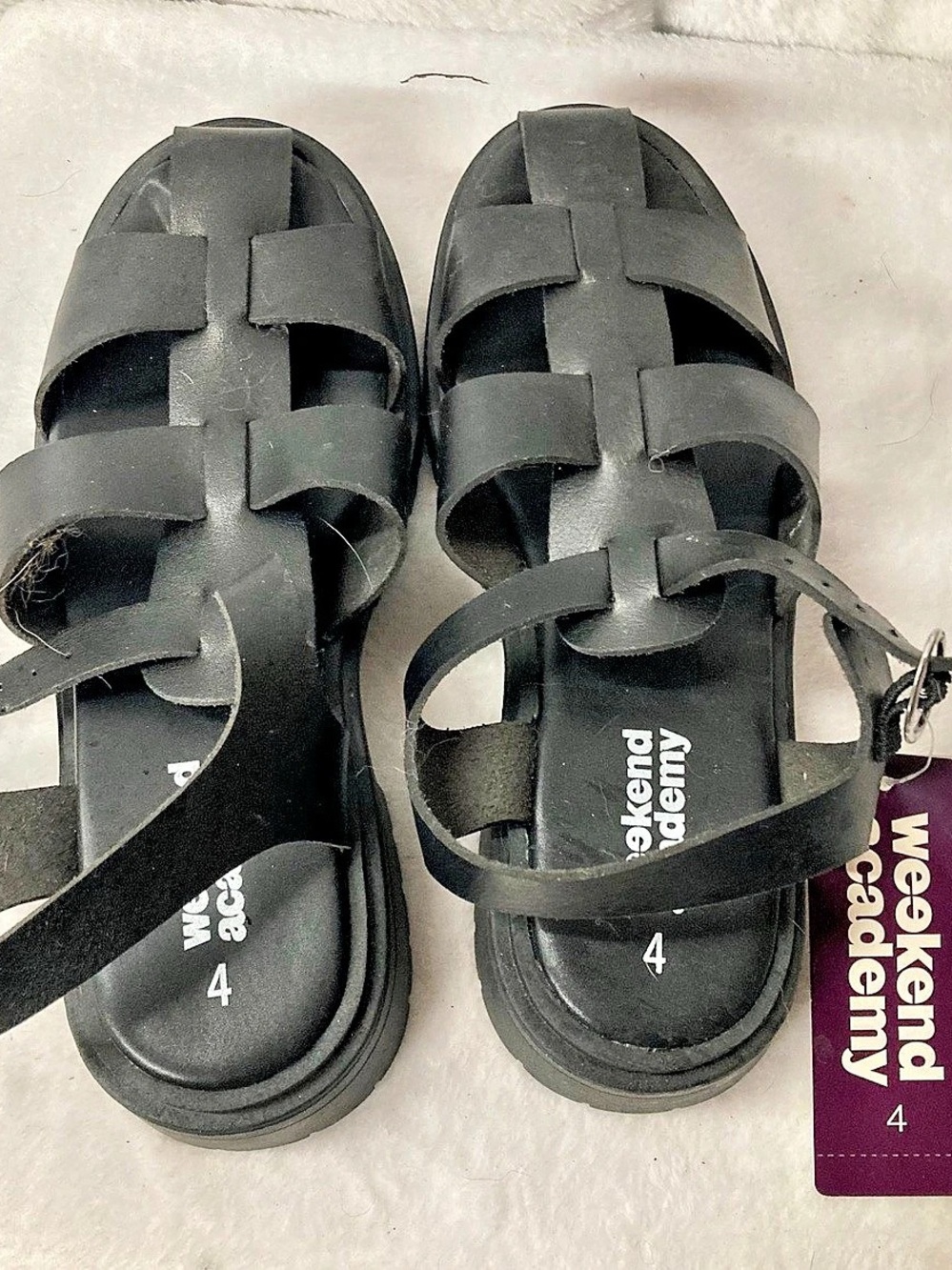 Weekend Academy Lug Fisherman Sandal Black US 4